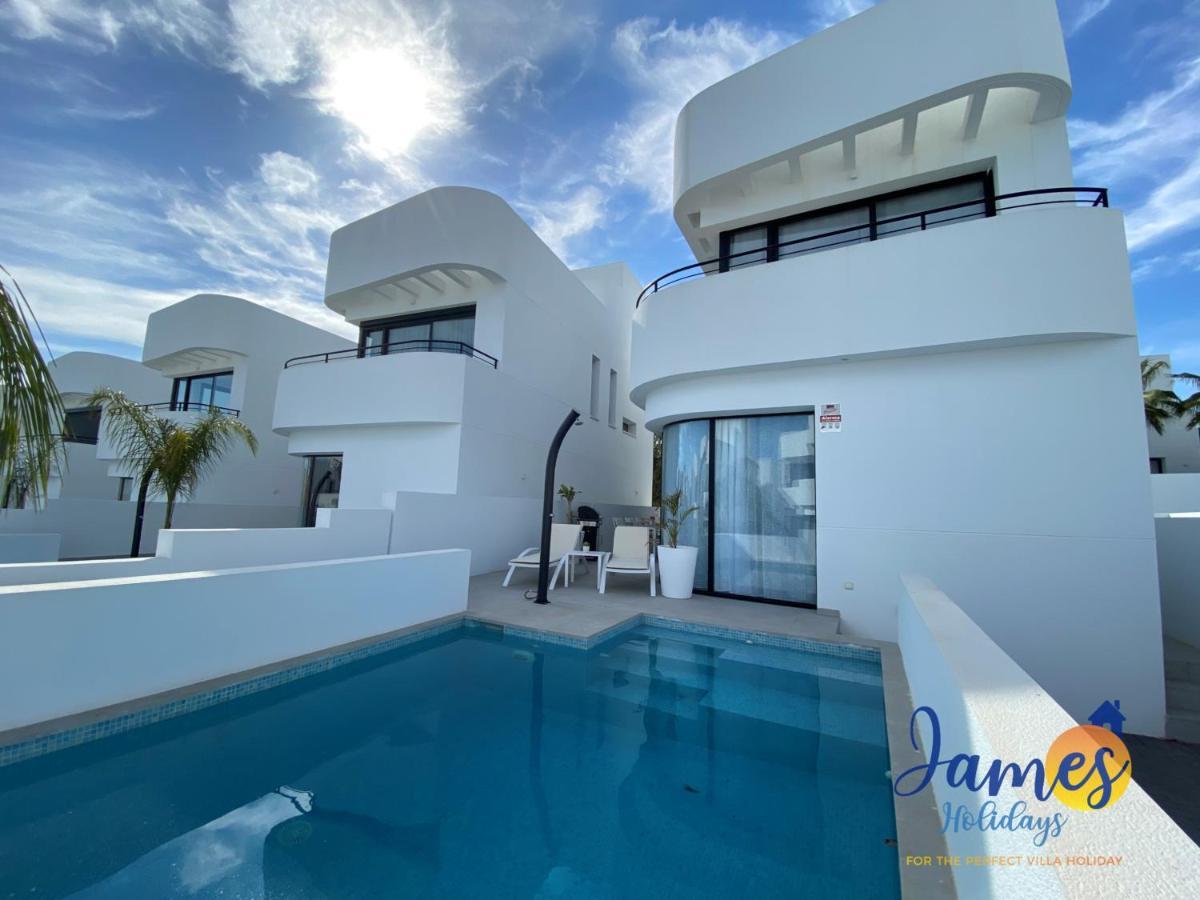 Luxurious Private Pool La Marina Urb Lm3