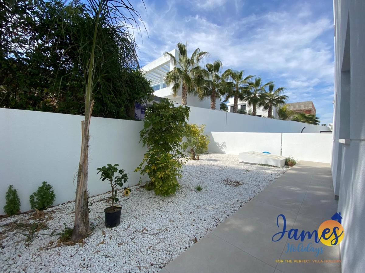 Apartment Luxurious Private Pool La Marina Urb Lm3